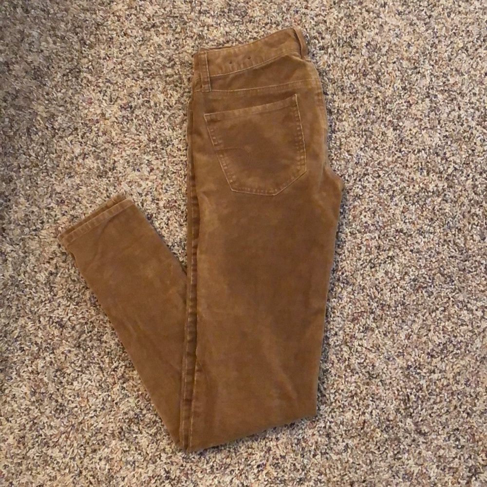 ❗️REDUCED❗️AE Corduroy Jegging!
